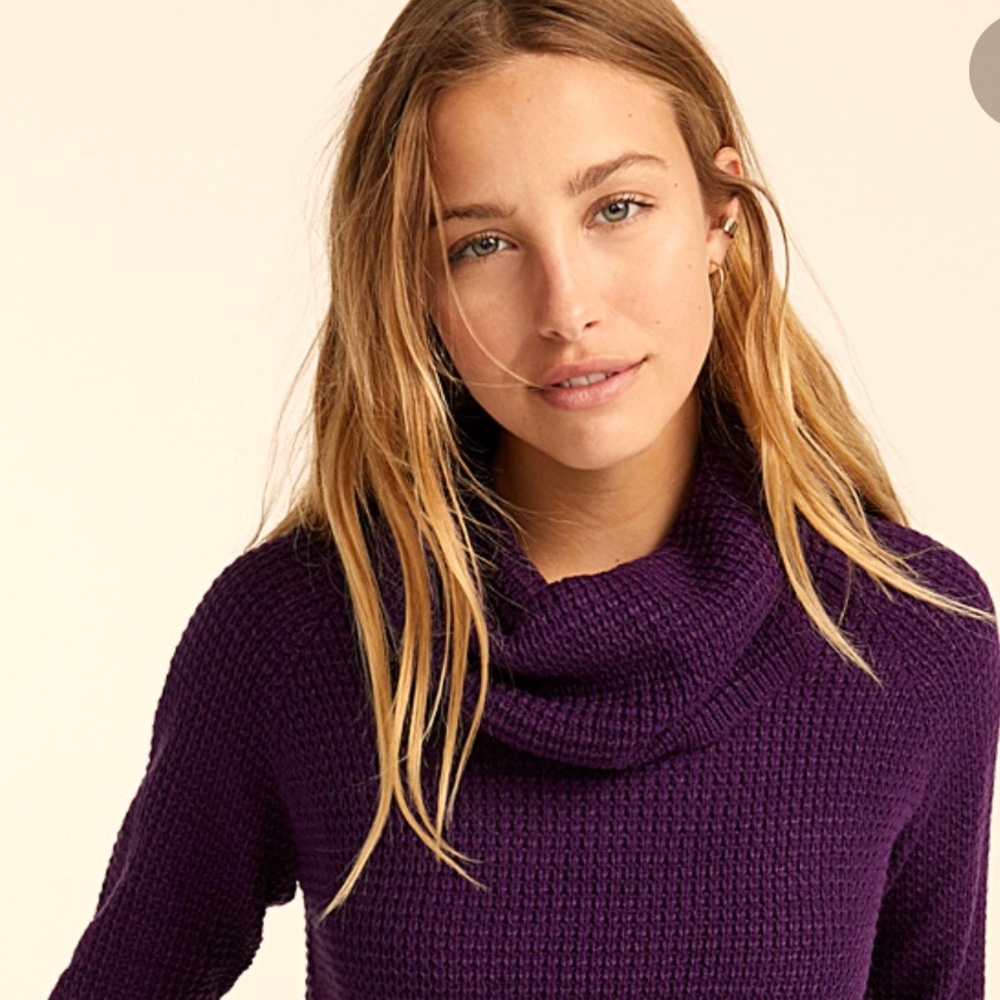Columbia Turtleneck Warm Sweater -C: Purple